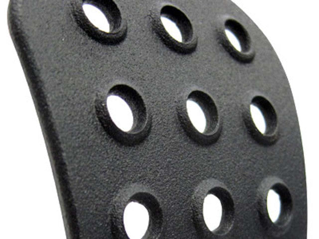 【 RENNLINE 】4ピースペダルセット︰PORSCHE 930 / 912 Rennline 4 Piece Pedal Set Perforated for Porsche 911, 912, 930