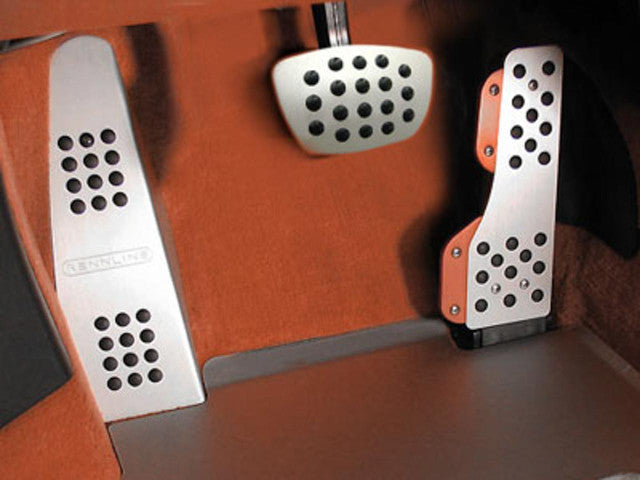 porsche pedals Rennline Aluminum Pedal Set w/ Rubber Grips for Porsche 964 or 993 Tip