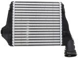 BEHR Intercooler for Porsche Macan (2015–2018), detail view