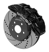 Wilwood black SX6R caliper over an assembled 14-inch drilled-and-slotted dynamic lug-drive disc and hat for the sixth-generation Camaro 14-inch front arrangement