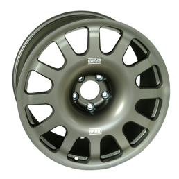 BRAID forged wheels: Customizable in size, color, and offset. Beadlock B system and center caps. Made to order, delivered in 4-6 weeks. Shop now at PMB.