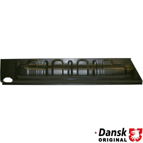 Enhance your Porsche 911's structural integrity with our inner rocker panel for the right side, featuring a robust thickness of 1.5 mm. Designed for precision fitment, this essential part is perfect for restoration projects, ensuring long-lasting durability and performance. Ideal for enthusiasts and professionals, it helps maintain the classic style of your beloved 911.
